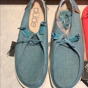 Hey Dude Shoes Size 10 NWT